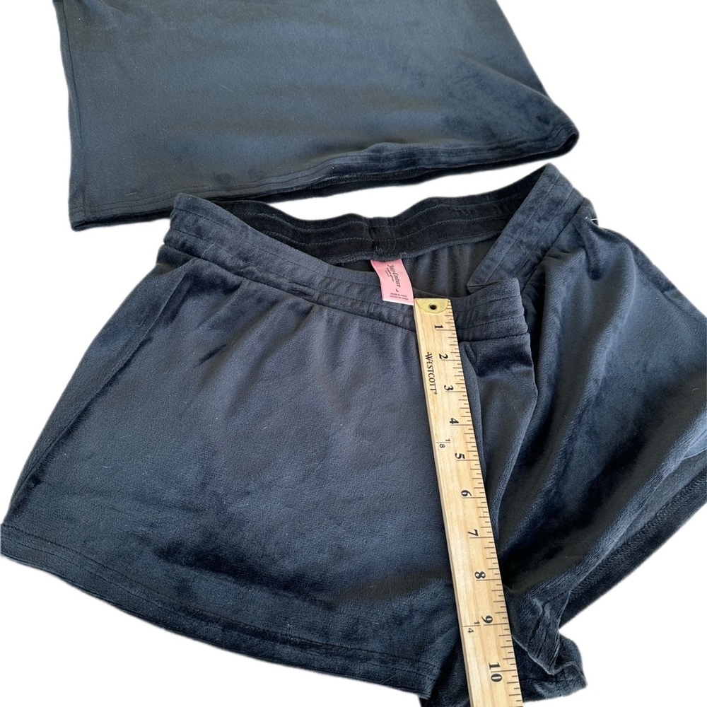 Juicy Couture 2 PC Black Velour Sleepwear Large NWT Shorts + Top Pajamas Lounge - Picture 8 of 10